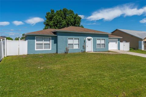 Photo of 309 Cornwallis Court, Kissimmee, FL 34758 (MLS # O6397141)