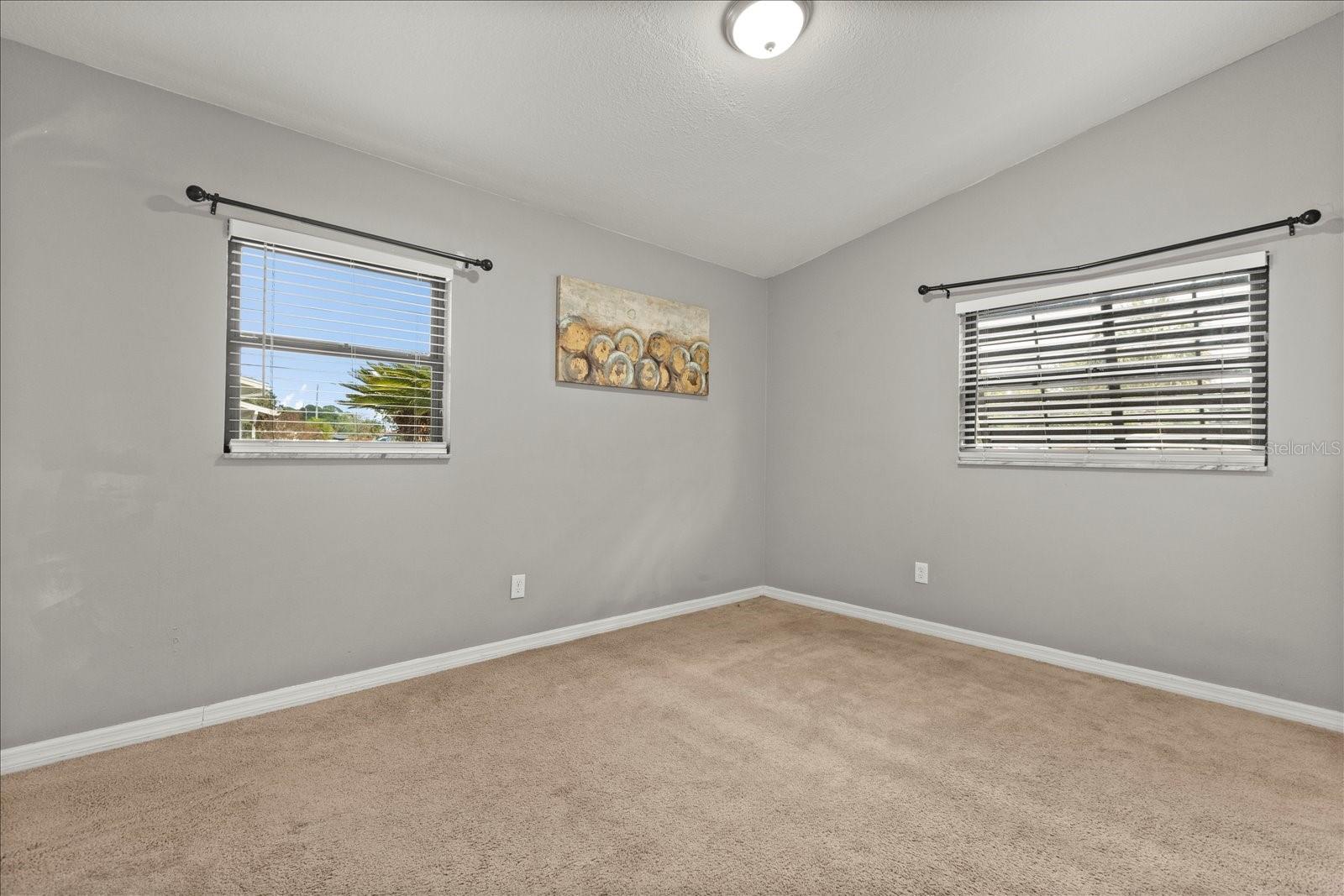 MONROE MANOR - Residential