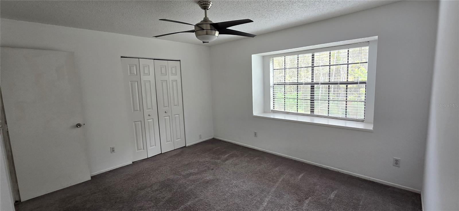 HUNTERS CREEK TR 150 PH 01 - Residential