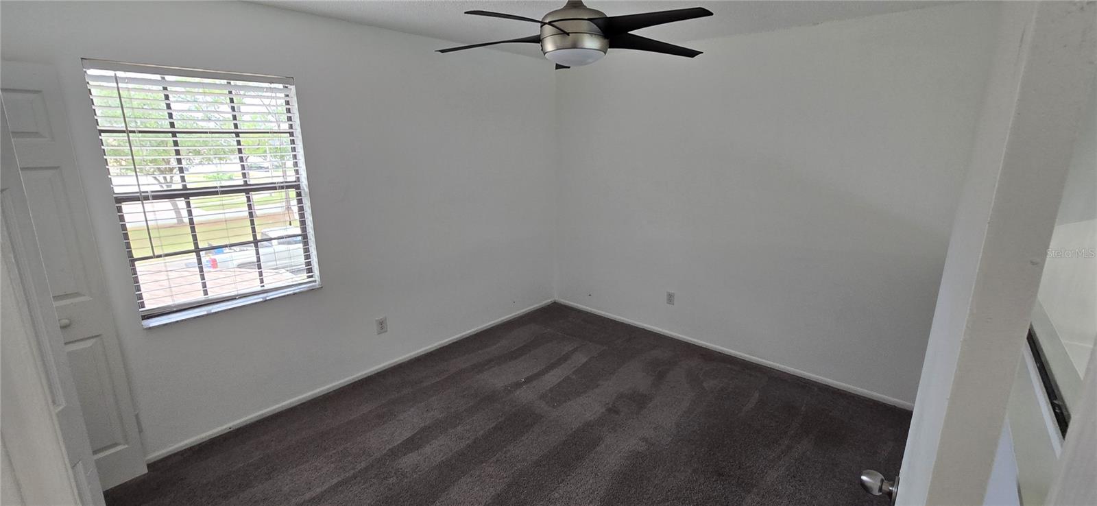 HUNTERS CREEK TR 150 PH 01 - Residential