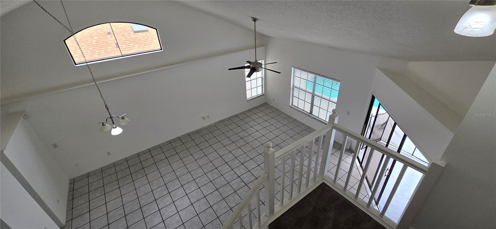 HUNTERS CREEK TR 150 PH 01 - Residential