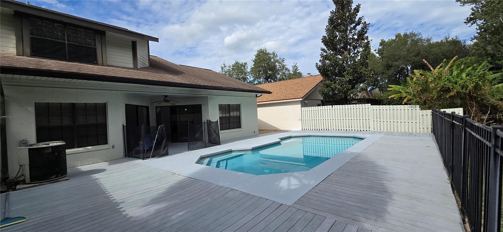 HUNTERS CREEK TR 150 PH 01 - Residential