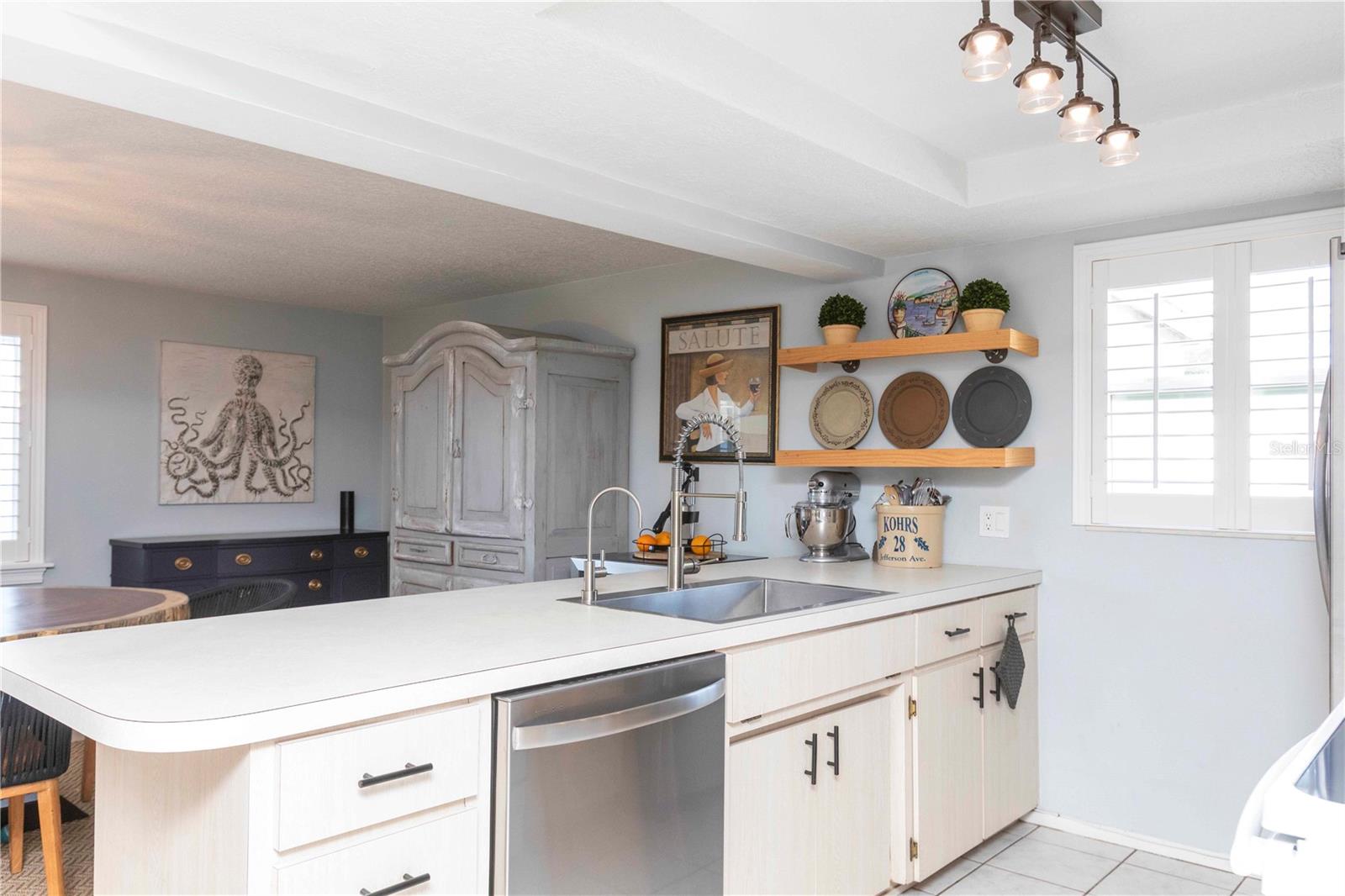 HILLANDALE - Residential