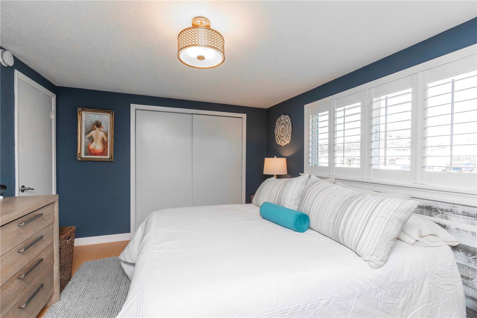 HILLANDALE - Residential