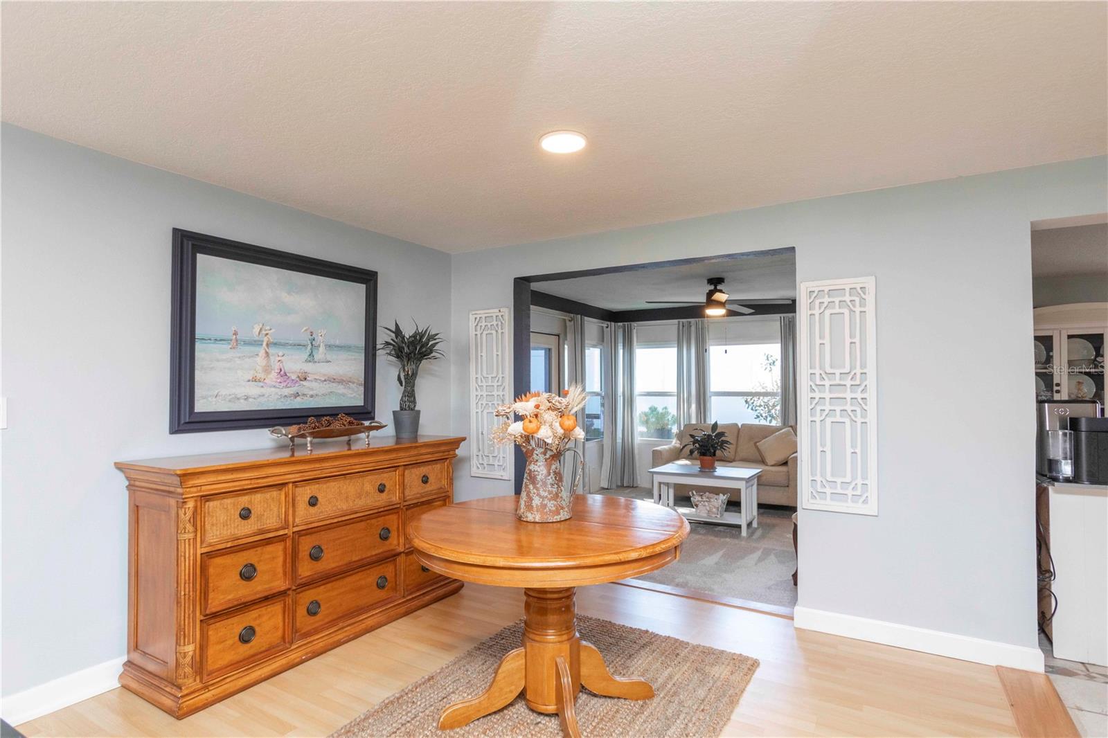 HILLANDALE - Residential