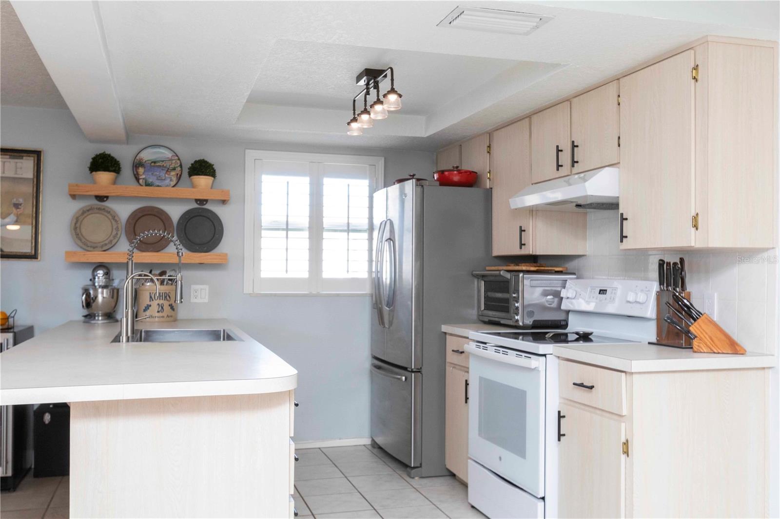 HILLANDALE - Residential