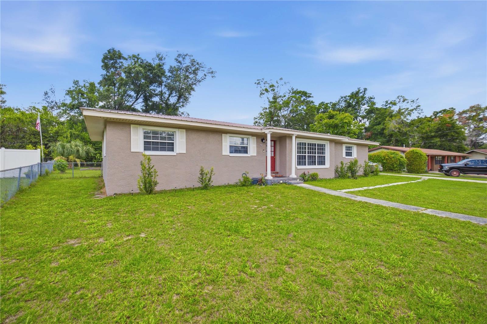 4218 SE 14TH PLACE