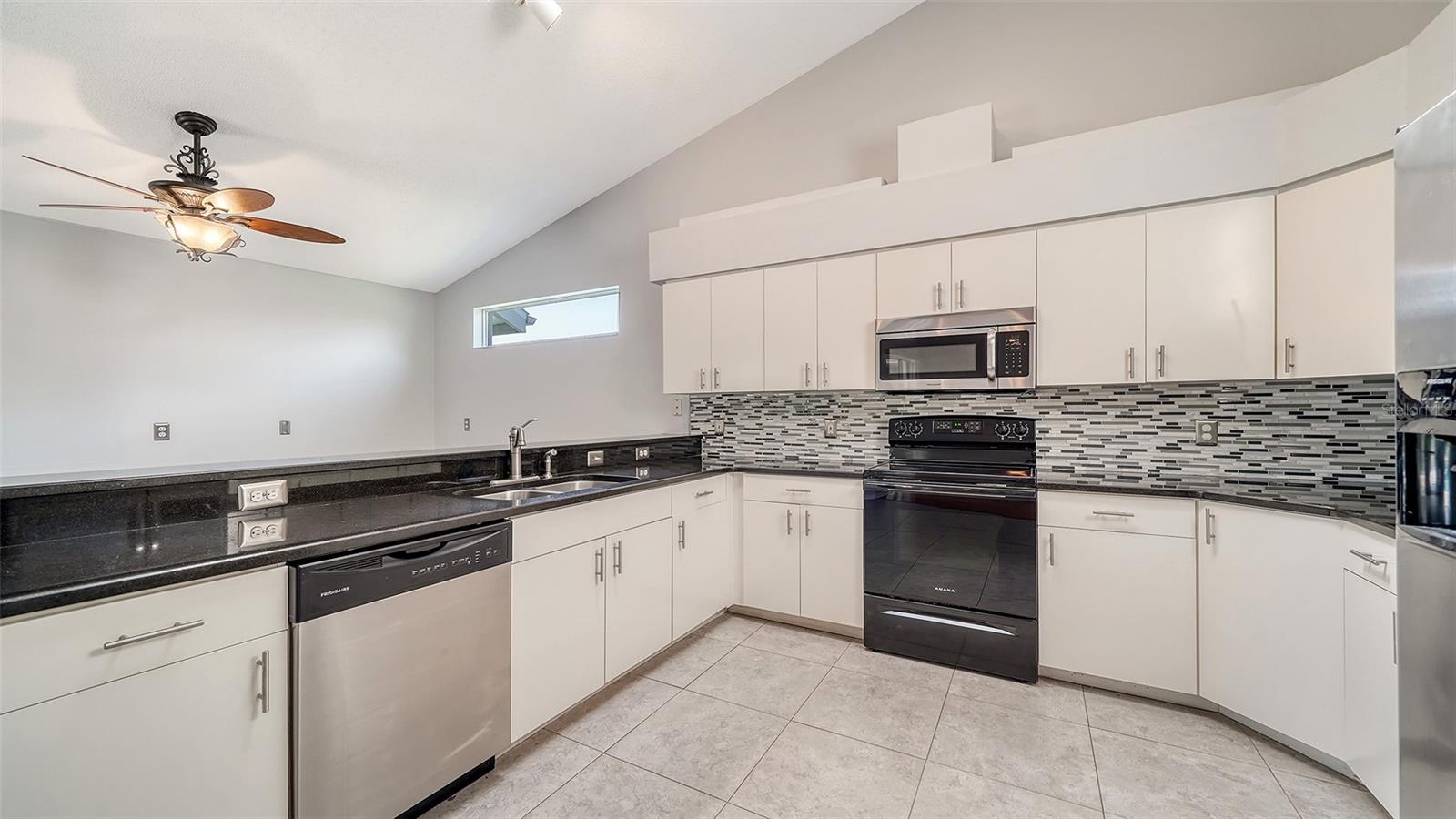 CREEKWOOD PH ONE SUBPHASE I UNIT B1 - Residential