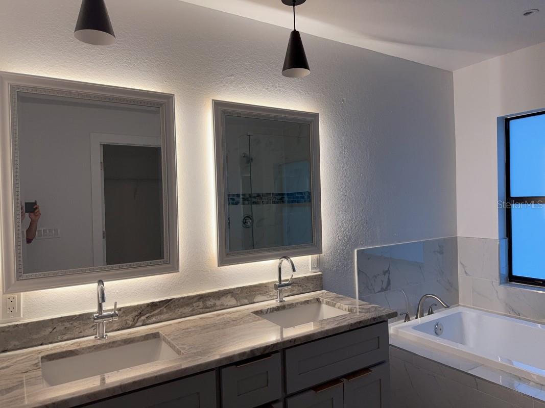 PORT CHARLOTTE SUB 08 - Residential