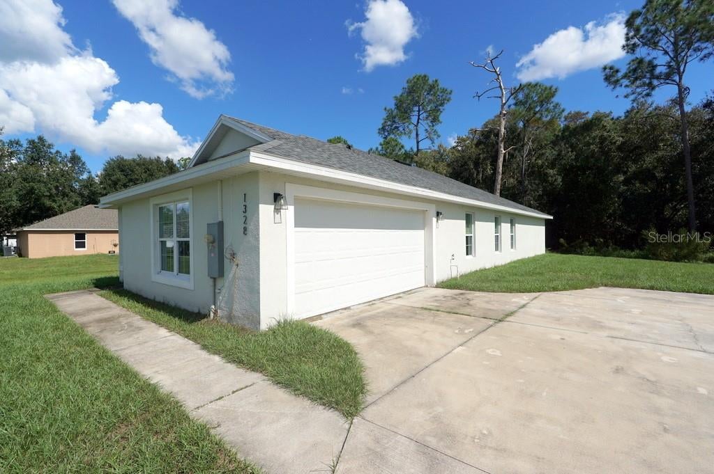 1328 BURNLEY COURT