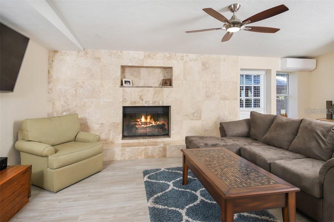 HIBISCUS PARK 2 - Residential Lease