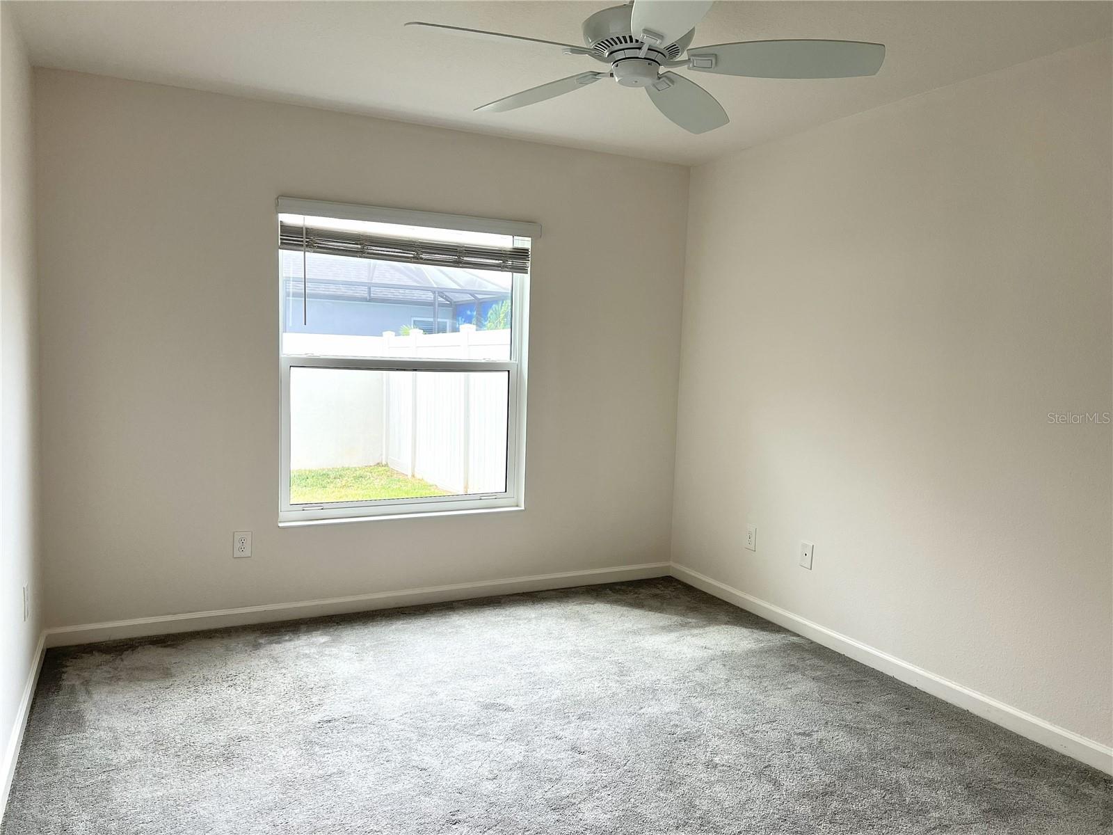 VILLAGES/SOUTHERN OAKS UN #72 - Residential Lease