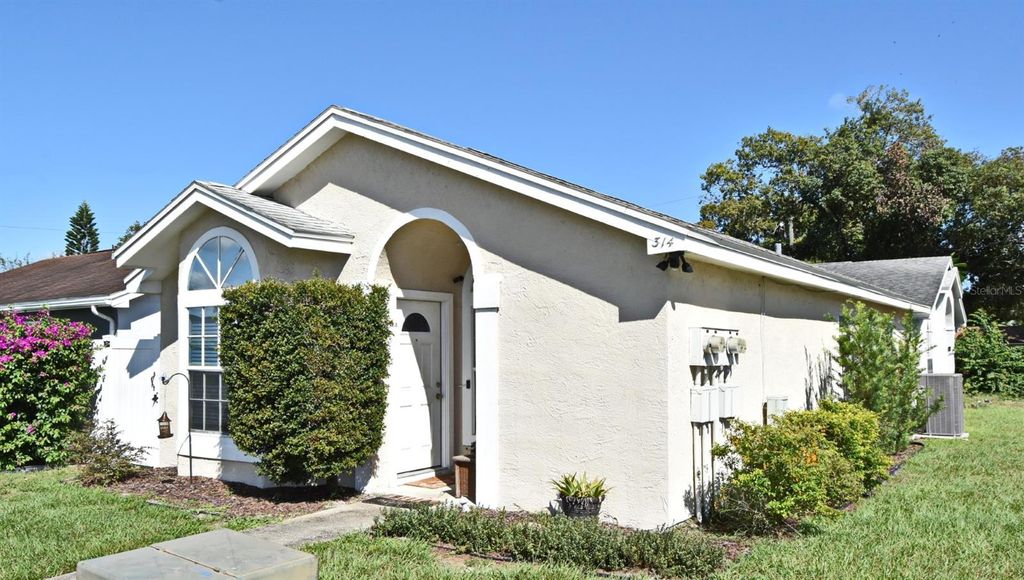 Photo of 314 San Gabriel Street, Winter Springs, FL 32708 (MLS # O6350799)