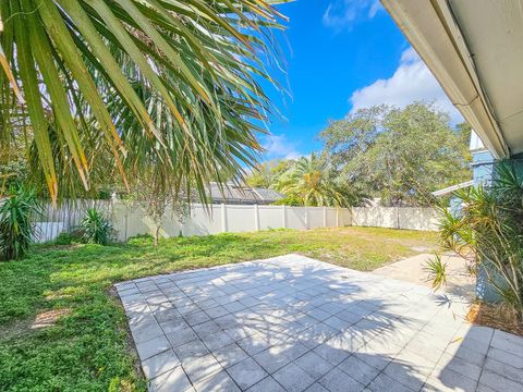 A home in PORT ORANGE