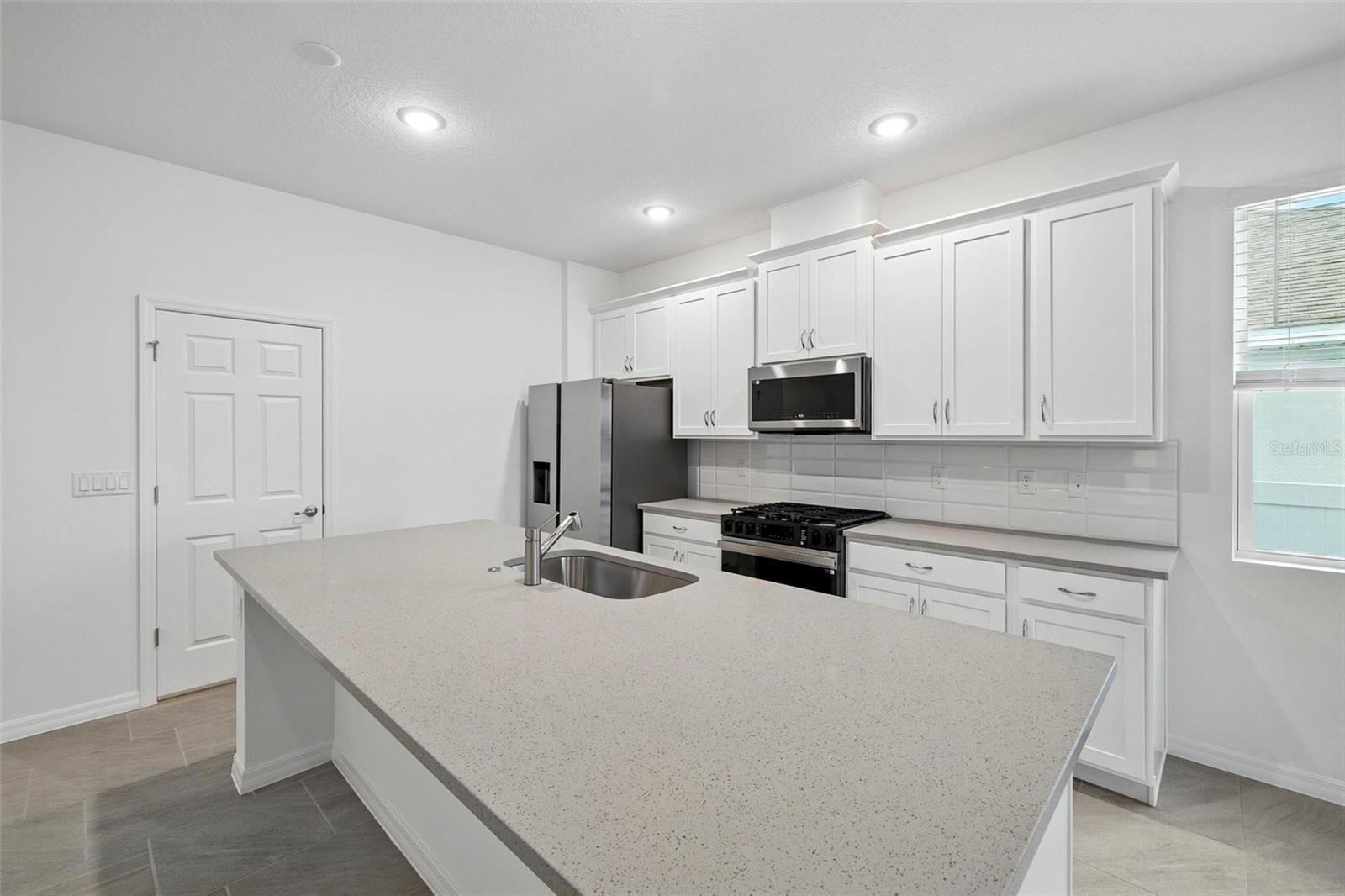 27517 STELLAR SEA WAY