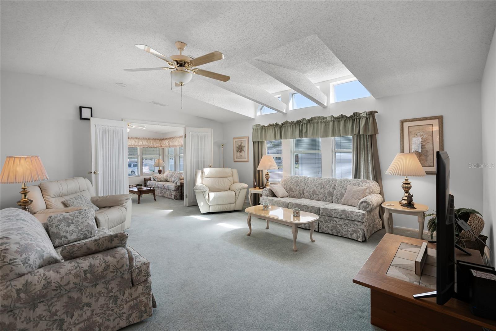 MOUNT OLIVE SHORES PH 05 - Residential