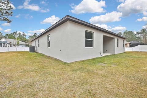 A home in HOMOSASSA