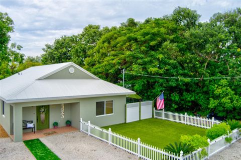 A home in TAVERNIER