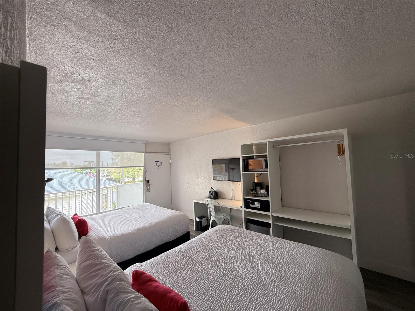 MAINGATE HOTEL CONDO - Residential