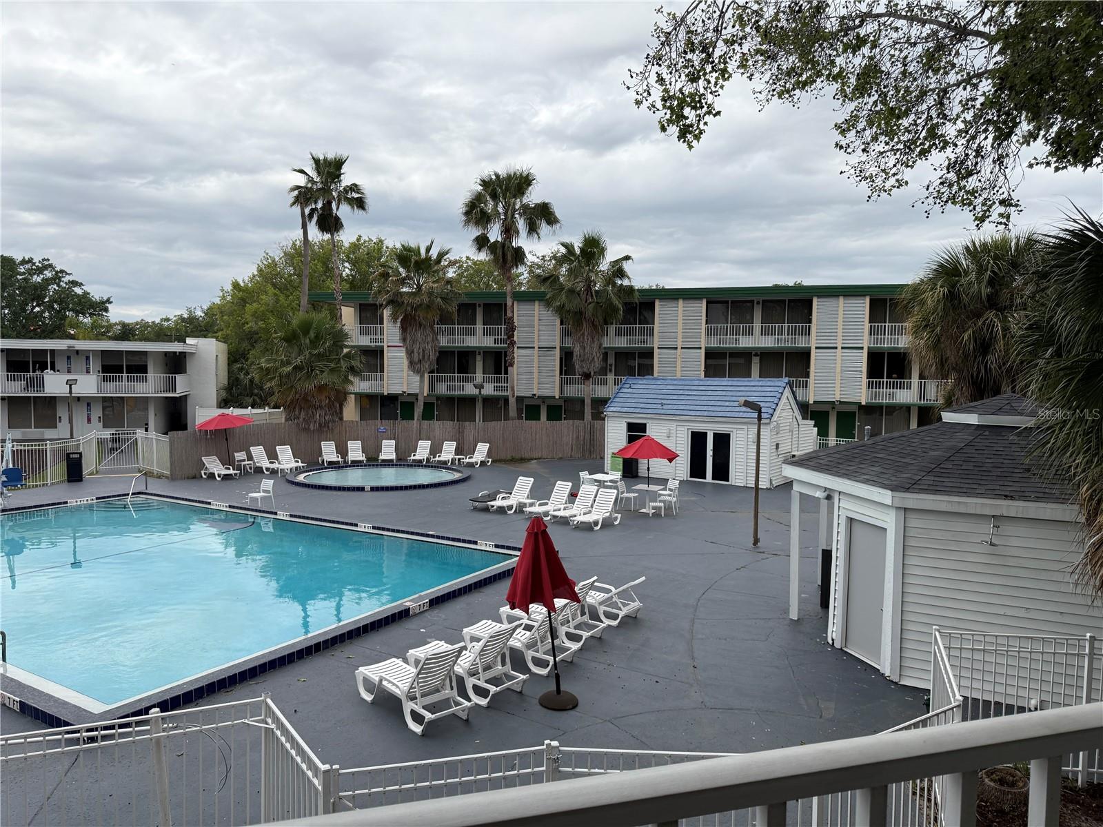 MAINGATE HOTEL CONDO - Residential