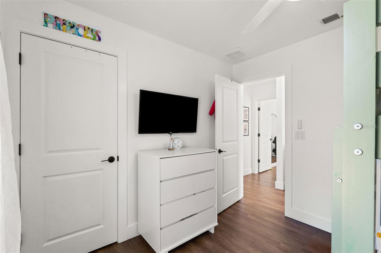 ROYAL HIGHLANDS UNIT 6 - Residential