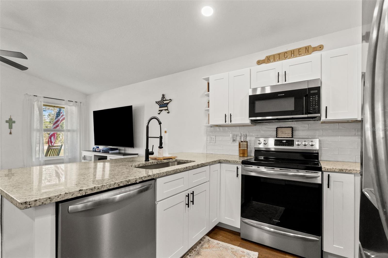 ROYAL HIGHLANDS UNIT 6 - Residential