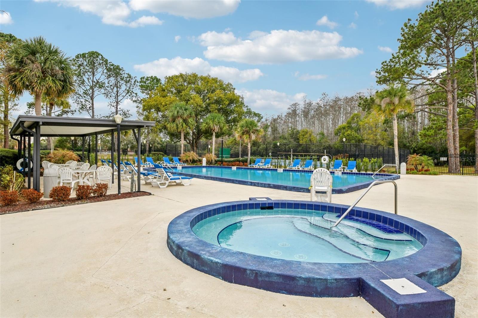 LAKE RIDGE VILLAGE - Residential