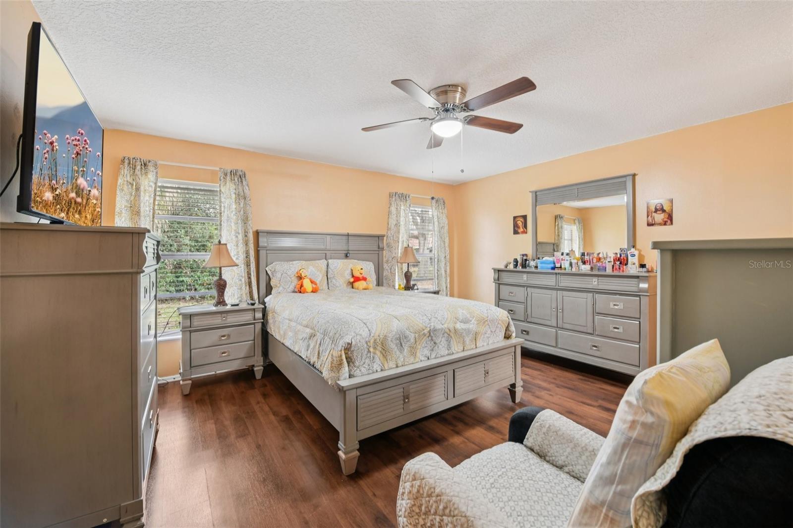 LAKE RIDGE VILLAGE - Residential