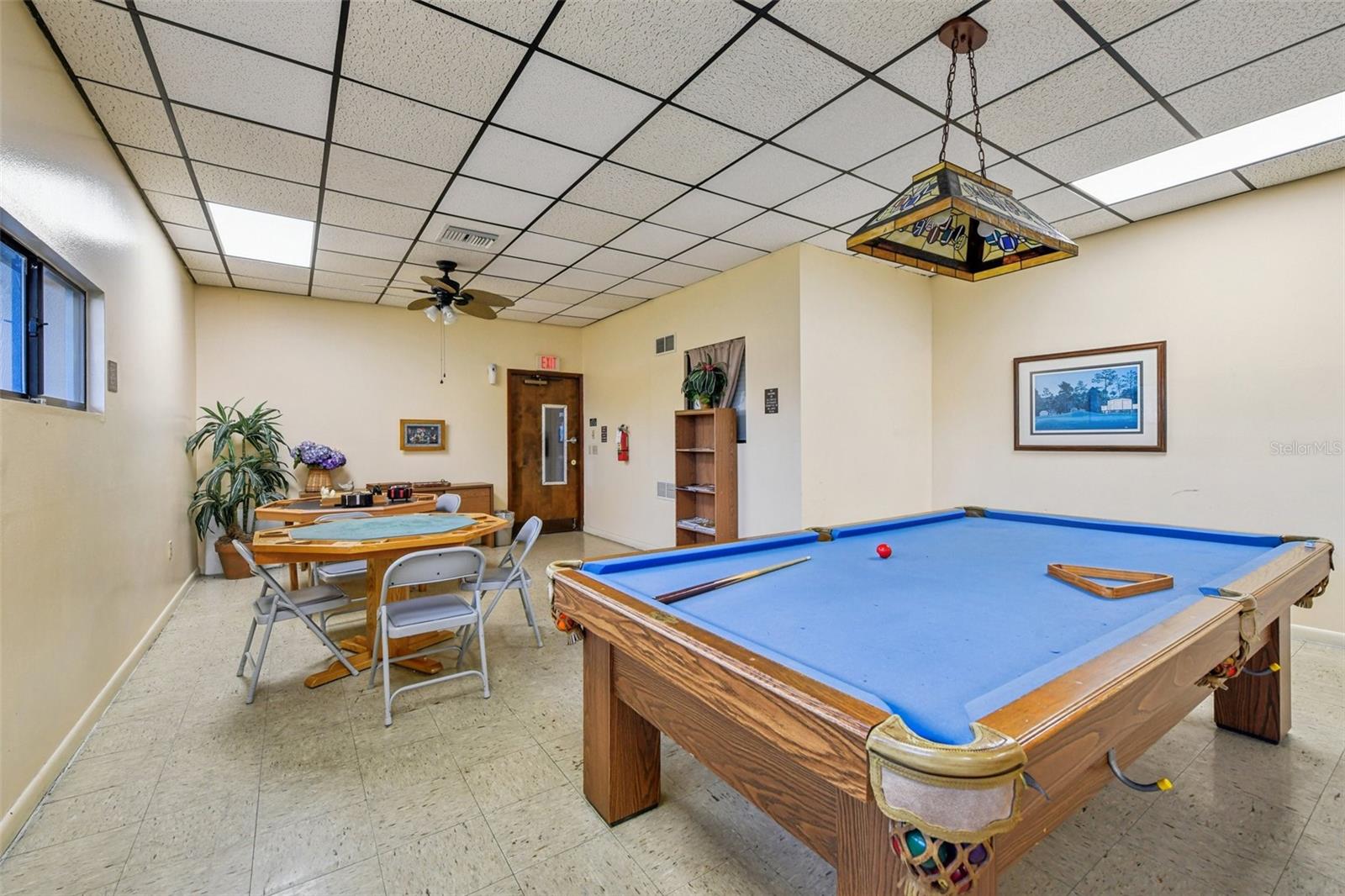 LAKE RIDGE VILLAGE - Residential