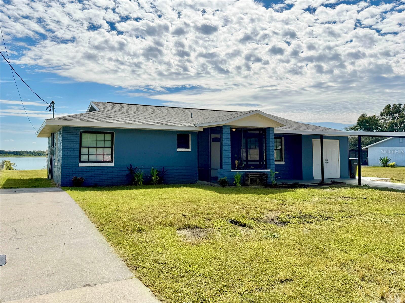 CAREFREE COVE - Residential