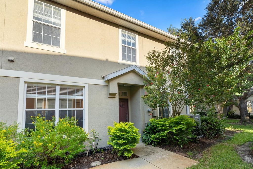 Photo of 6714 Breezy Palm Drive, Riverview, FL 33578 (MLS # TB8430058)