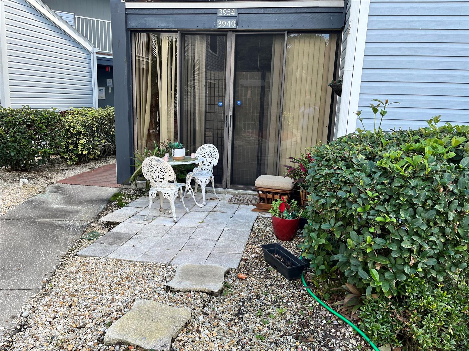 SOUTHPOINTE CONDO - Residential