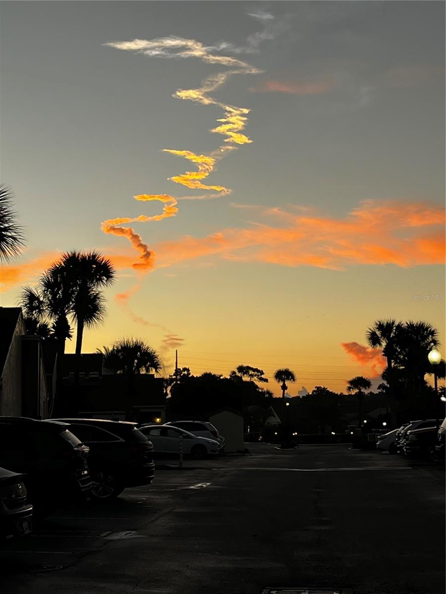 SOUTHPOINTE CONDO - Residential