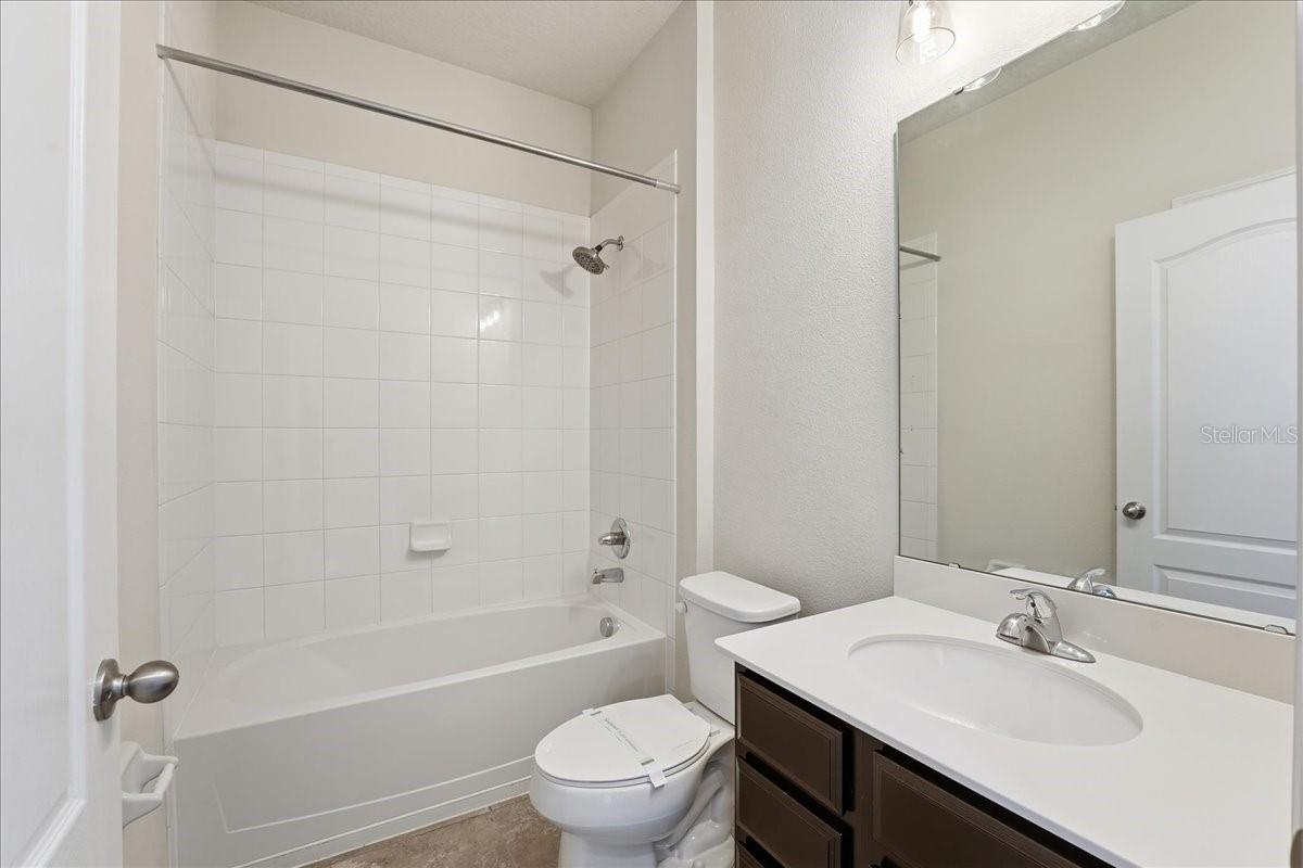 COUNTRYWALK UNS 4 & 5 PH 4 - Residential Lease