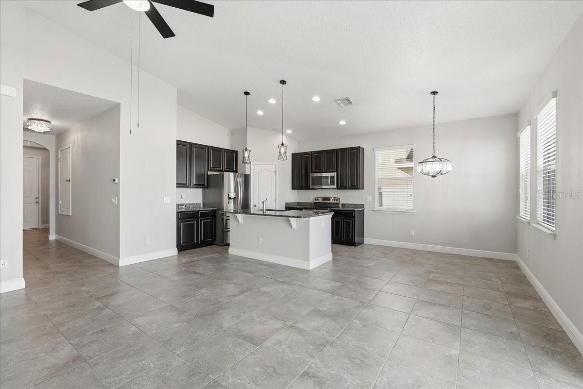 COUNTRYWALK UNS 4 & 5 PH 4 - Residential Lease