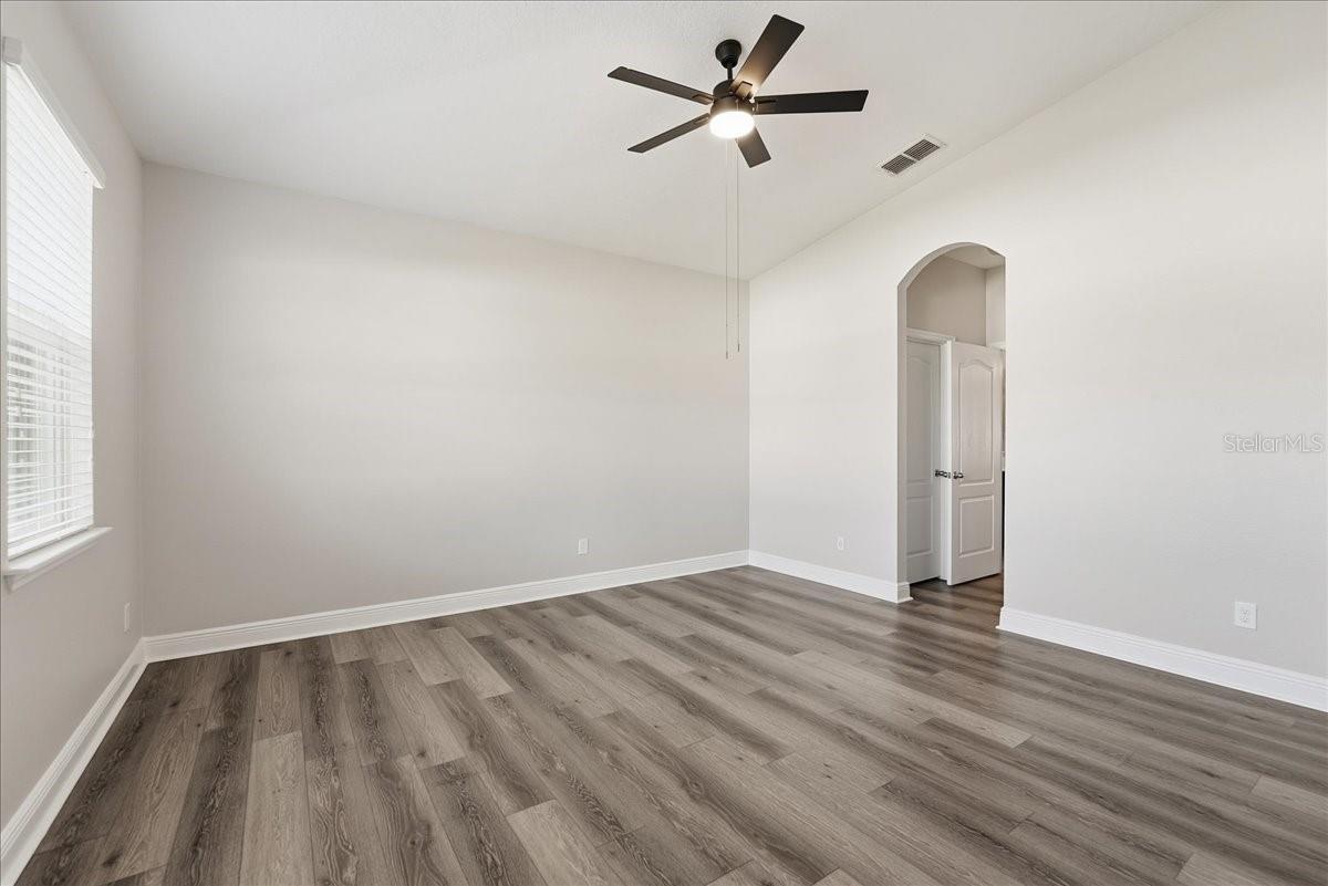 COUNTRYWALK UNS 4 & 5 PH 4 - Residential Lease