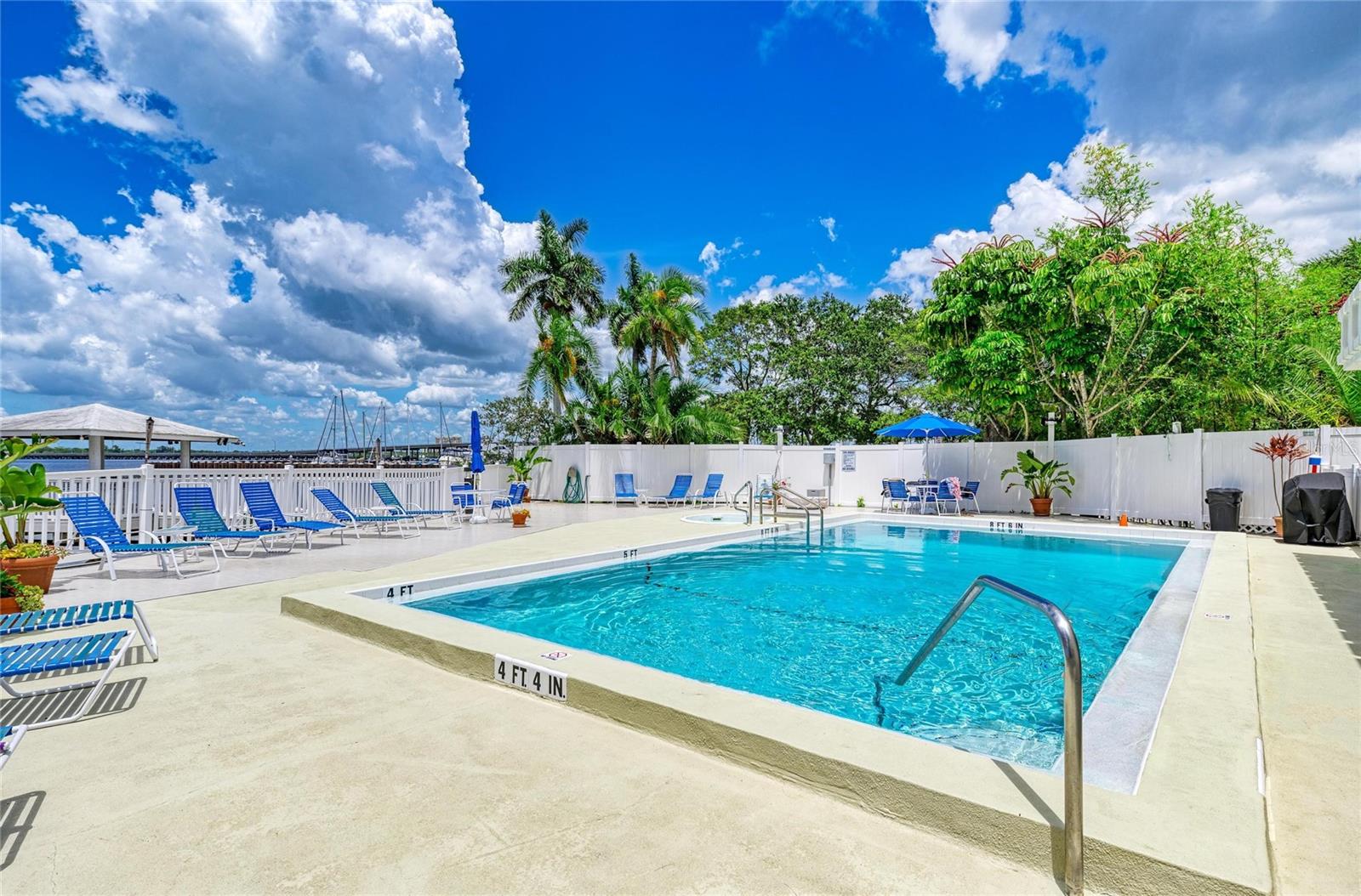 THE WATERFRONT - Residential