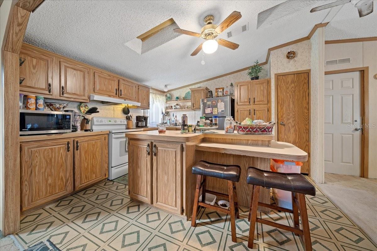 NEIGHBORHOOD 8365 - Residential