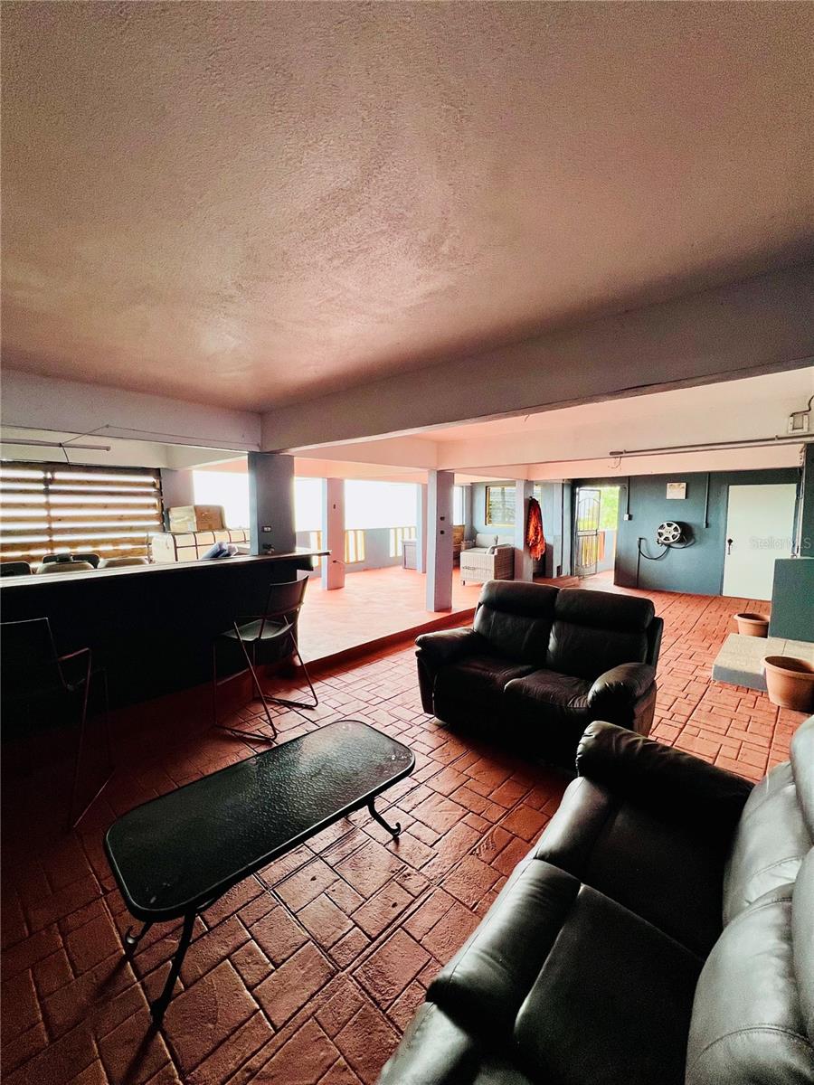 BO JAGUAS - Residential