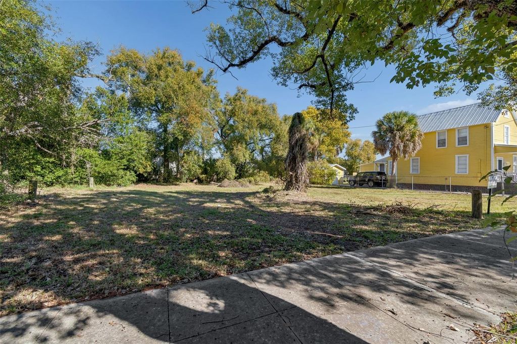 Photo of 1012 E 12th Avenue #2, Tampa, FL 33605 (MLS # TB8473463)