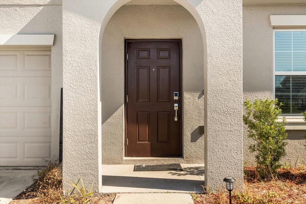 Photo of 542 Patton Loop, Bartow, FL 33830 (MLS # O6298449)