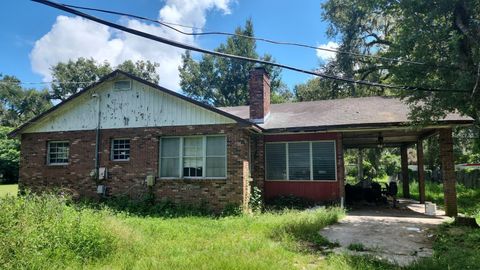 Photo of 3101 Bloomingdale Avenue, Valrico, FL 33596 (MLS # S5137610)