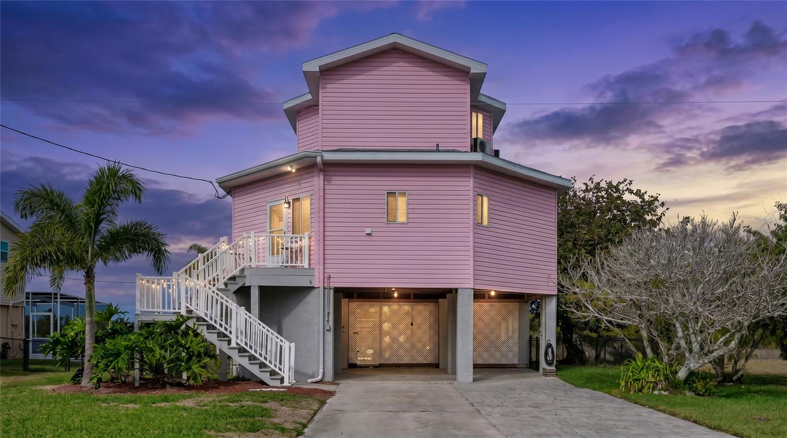 HERNANDO BEACH - Residential