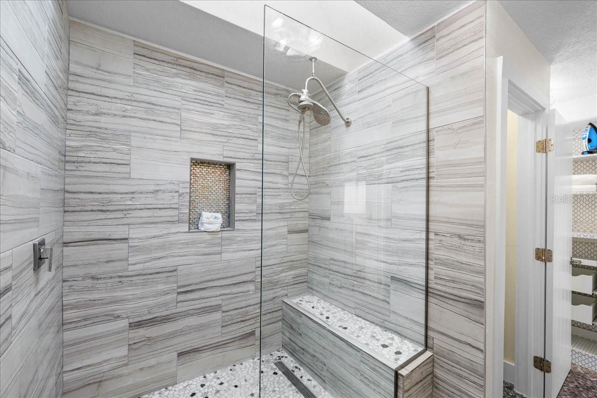 HERNANDO BEACH - Residential