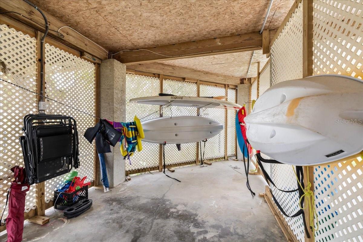 HERNANDO BEACH - Residential