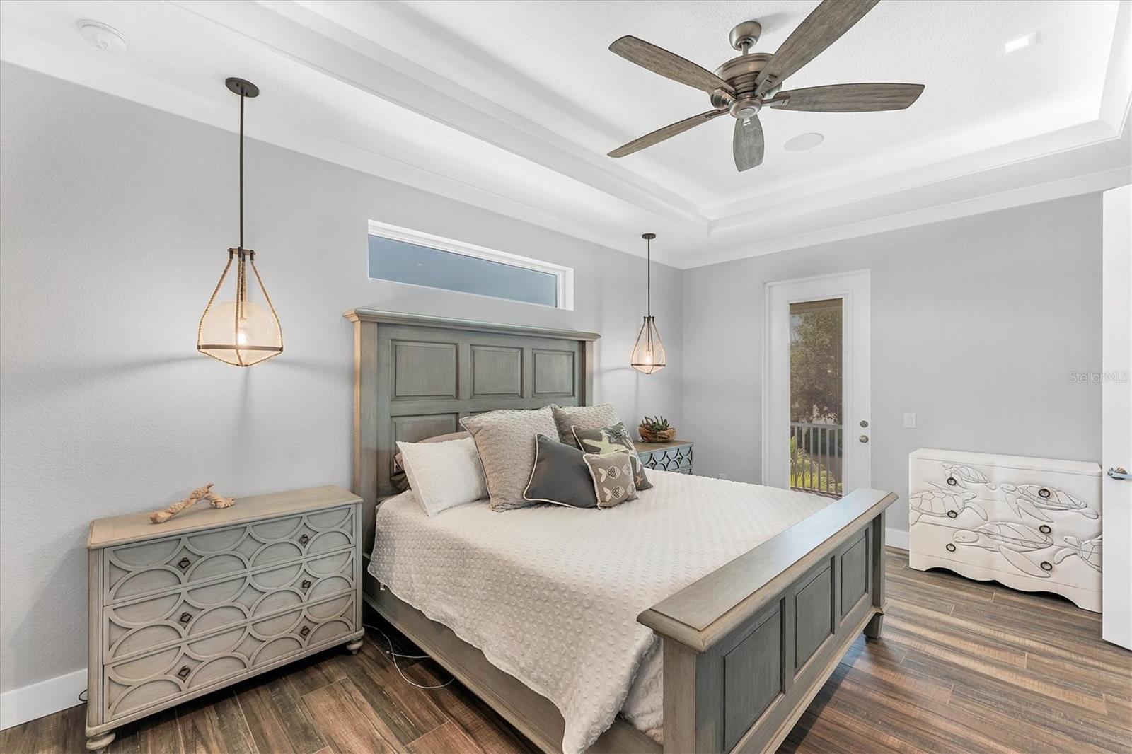 PALM POINT - Residential