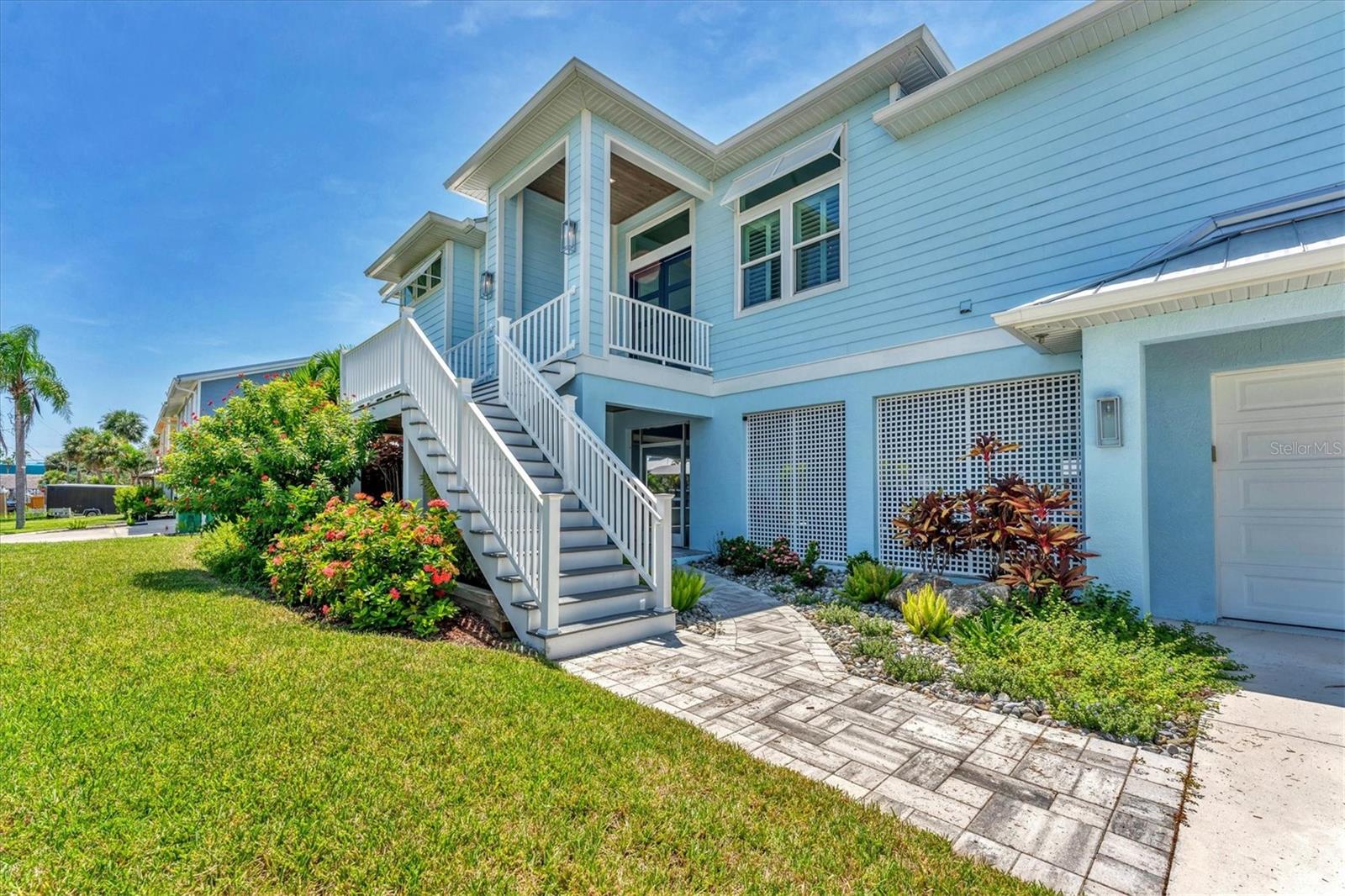 PALM POINT - Residential