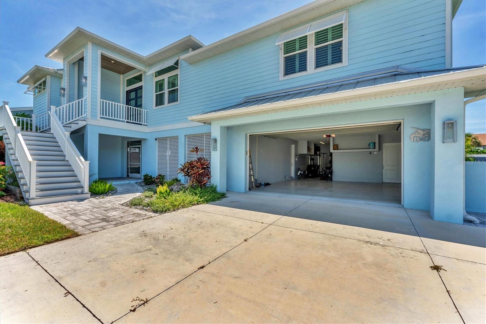 PALM POINT - Residential