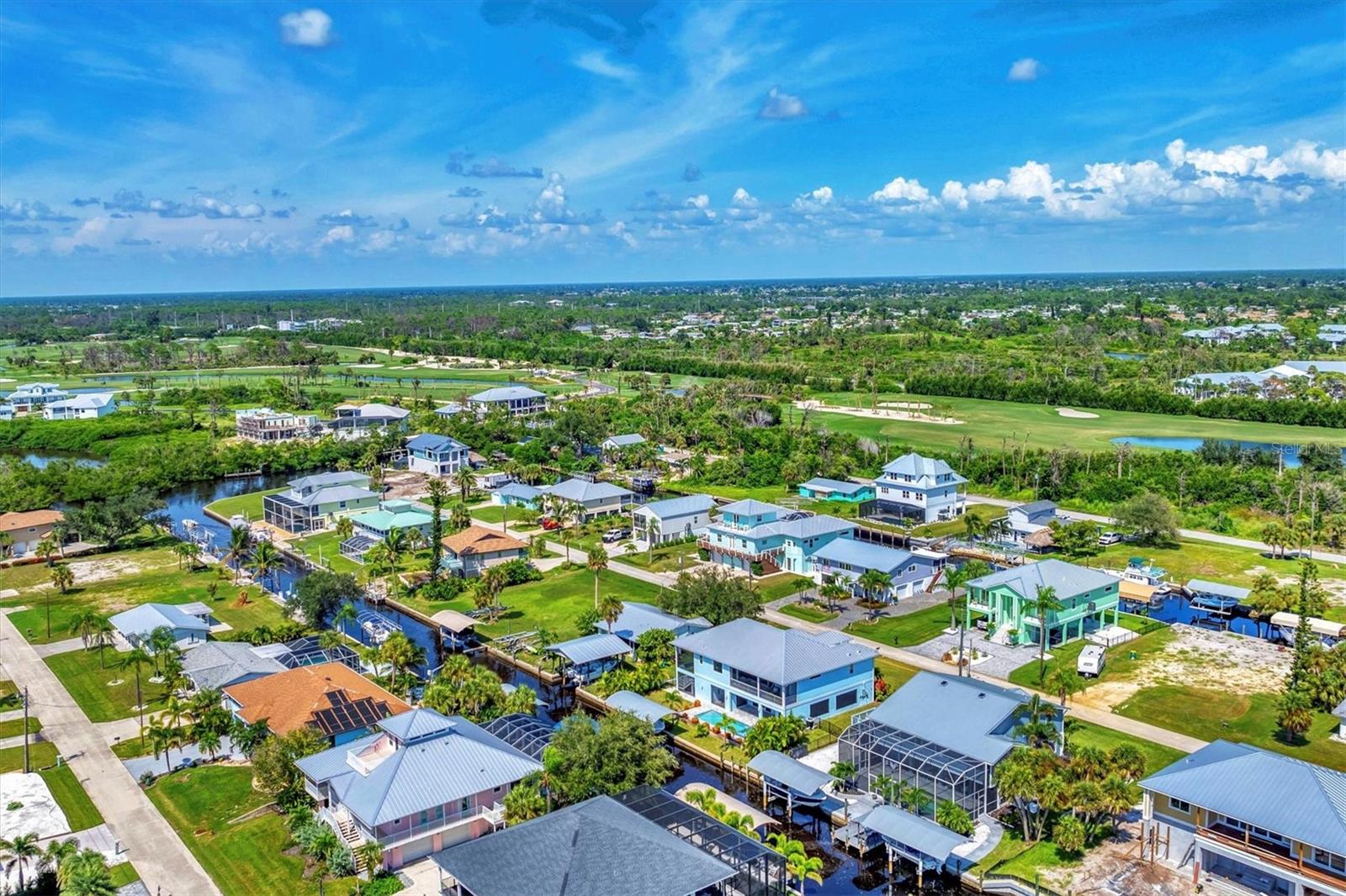 PALM POINT - Residential