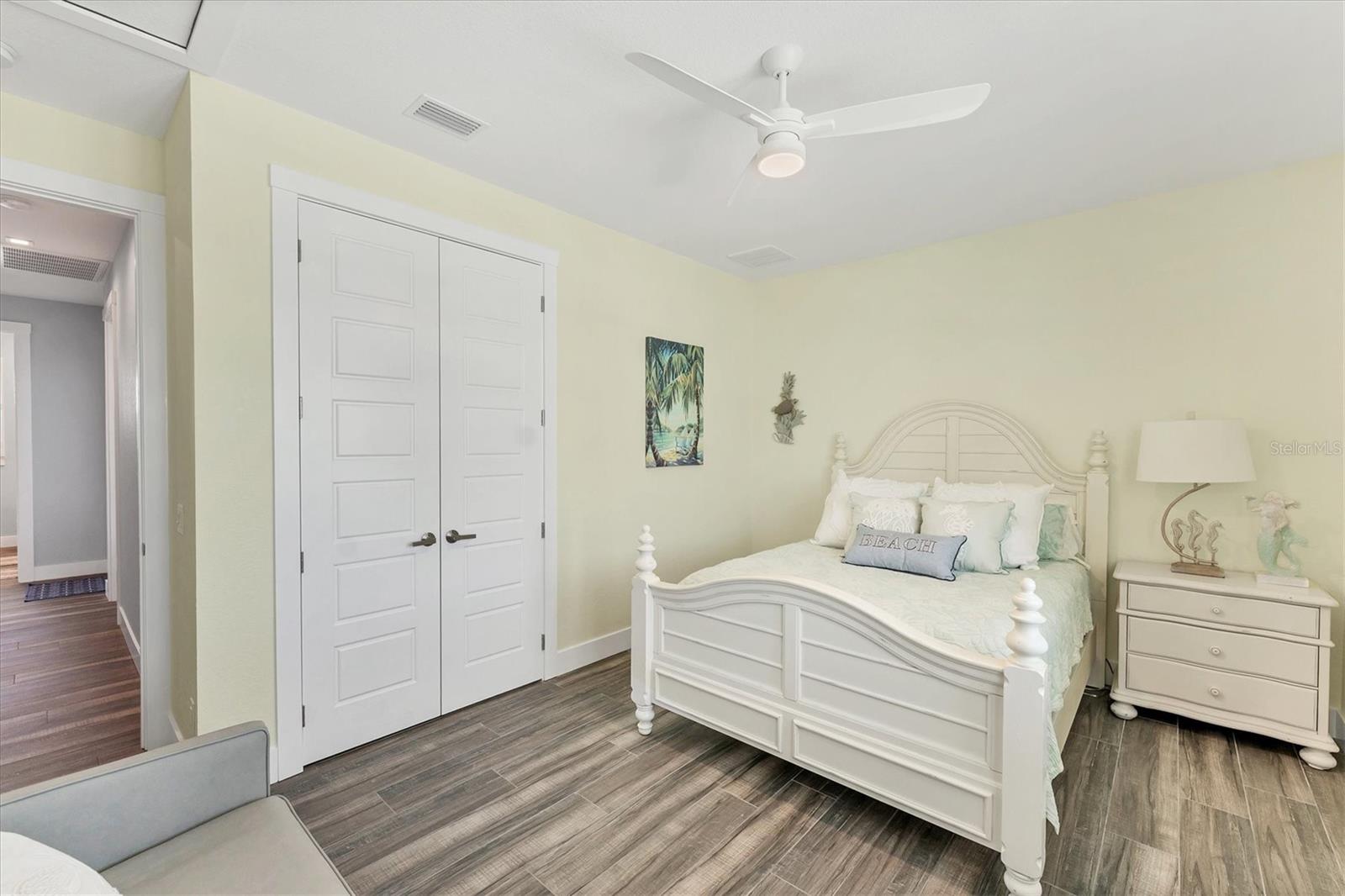PALM POINT - Residential